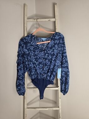 Draper James RSVP NWT Women's XS Blue Floral Ruffle Sleeve Bodysuit